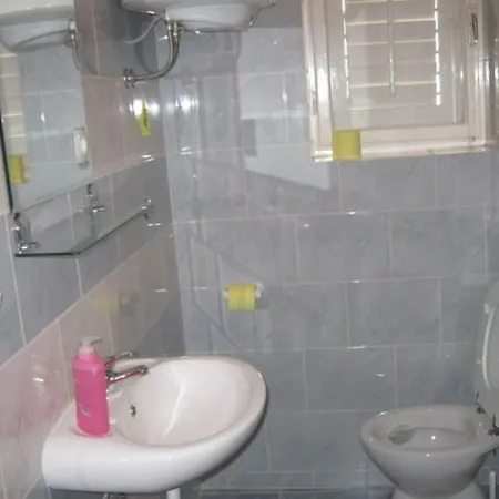 Angela בית הארחה ספליט