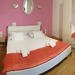 Angela Гостьовий будинок