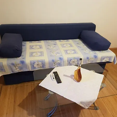 Casa de hóspedes Angela 3*