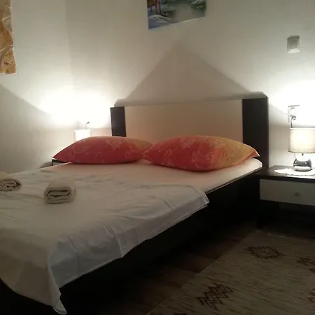 Casa de hóspedes Angela Split