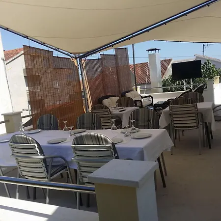 Angela Casa de hóspedes