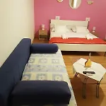 Angela Guest house 3*